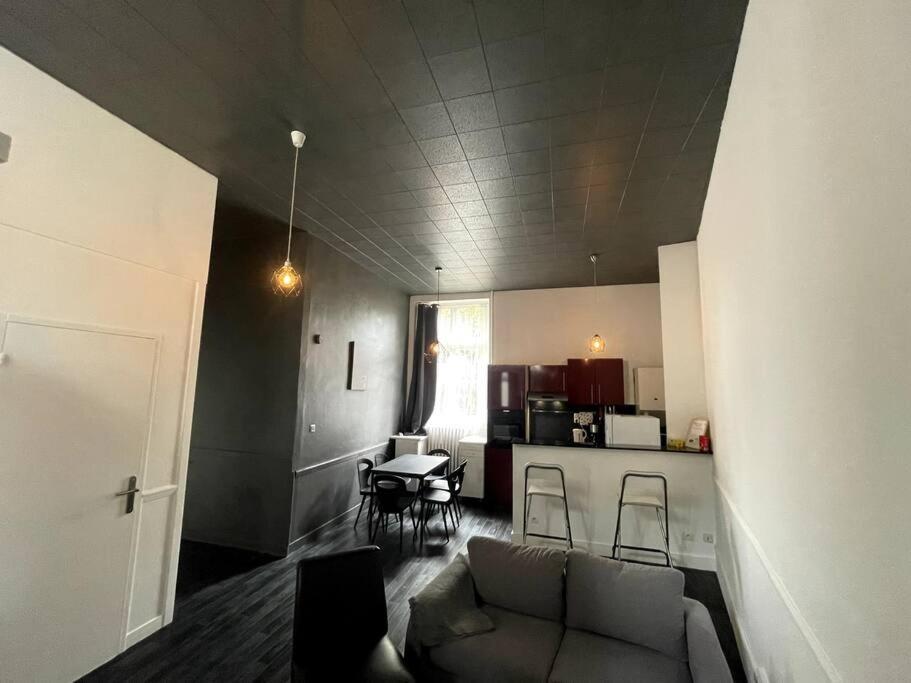 Agreable Maison De Ville Dans La Plus Belle Avenue Orlean Zewnętrze zdjęcie